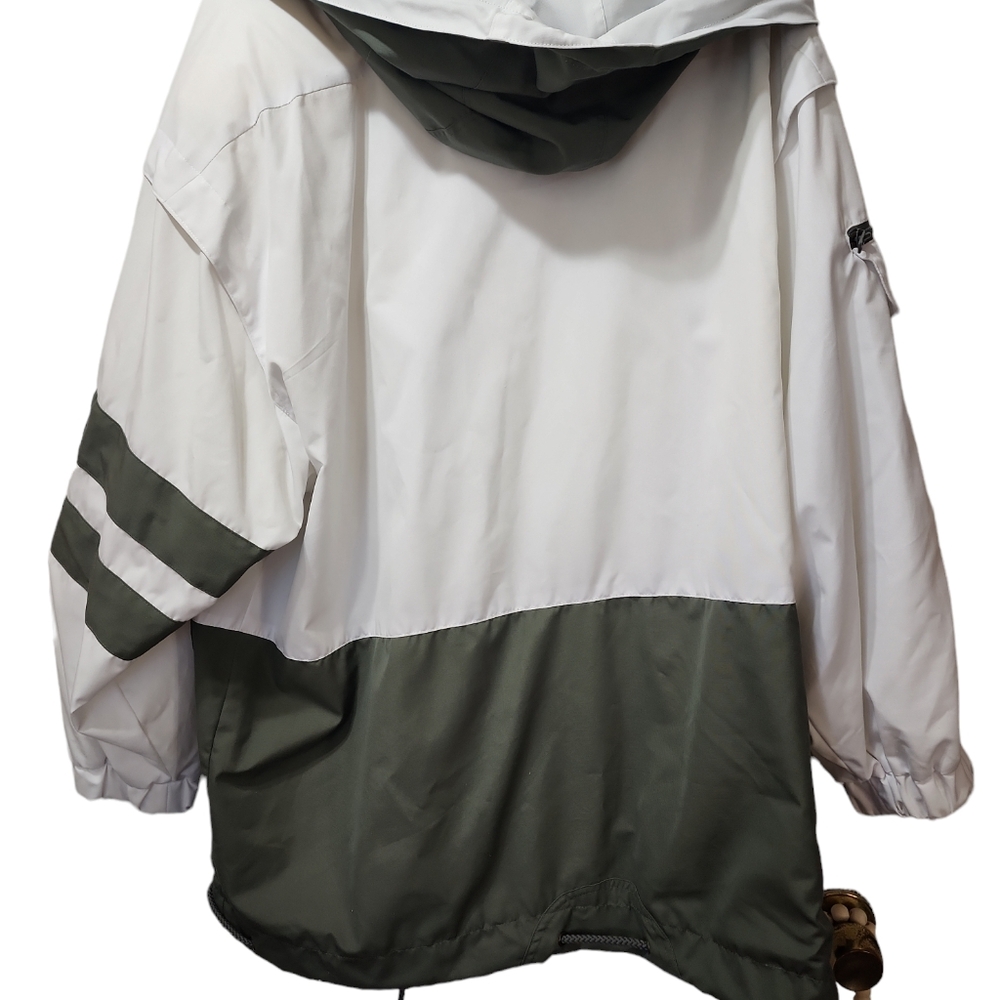 Mulberry St Women's  XL white green block hooded. Vtg. Anchor buttons. - Picture 8 of 12